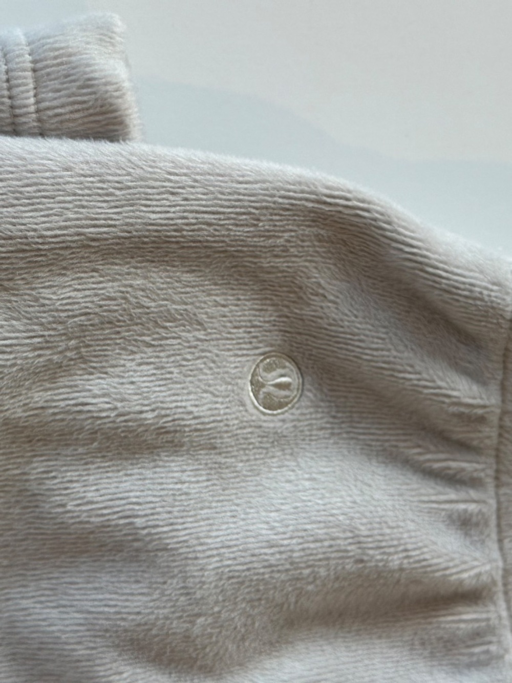 Lululemon Plush Velour Mid Rise Pants Dove Grey Medium - Picture 14 of 14